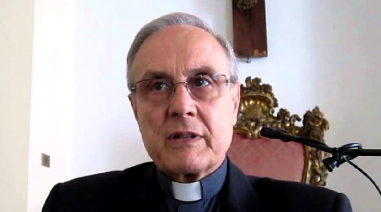 MONS. MOGAVERO NEL PIANO PASTORALE: “SUPERARE LA DIFFERENZA DI LINGUAGGIO TRA GIOVANI E ADULTI”