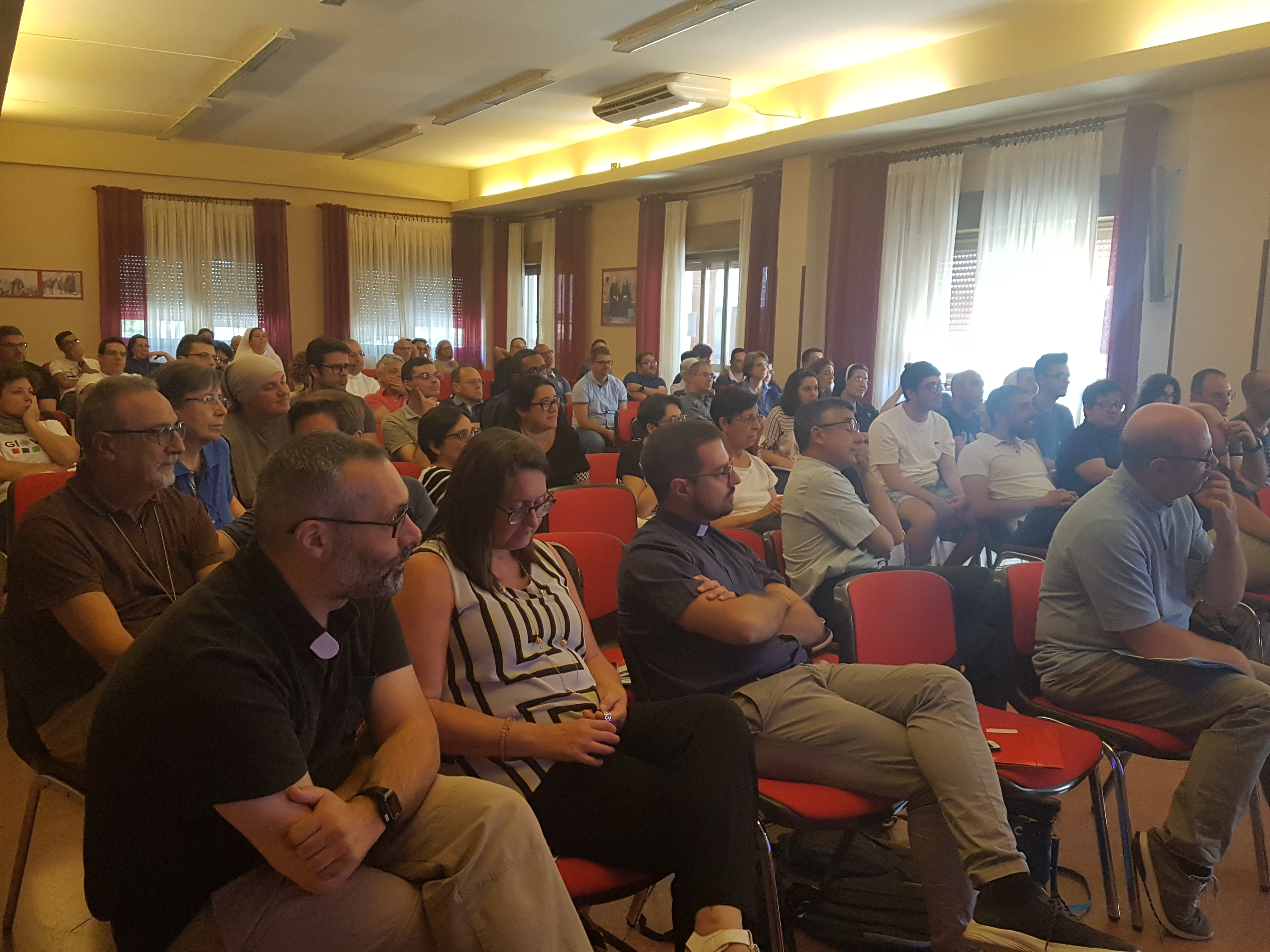 PERCORSO PER ANIMATORI VOCAZIONALI: “VUOI RISPLENDERE COME MARIA CHIARA?”