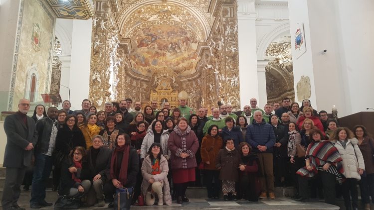 “LA CATECHESI HA BISOGNO DEL VOSTRO GRANELLO DI SALE E DELLA VOSTRA FIAMMELLA DI LUCE”