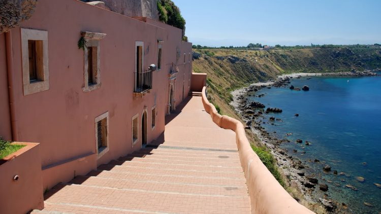 SANT’ANTONIO “NAUFRAGA” A BAIA DI CAPO MILAZZO 800 ANNI DOPO