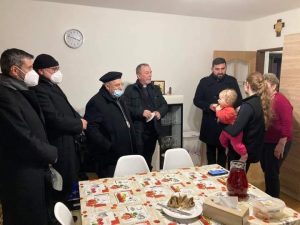MONS. GALLARO PORTA LA SOLIDARIETÀ DI PAPA FRANCESCO AL CONFINE SLOVACCO-UCRAINO MONS. GALLARO PORTA LA SOLIDARIETÀ DI PAPA FRANCESCO AL CONFINE SLOVACCO-UCRAINO