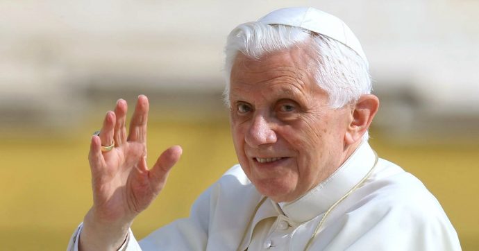 MONS. PERI: “HA INCISO PROFONDAMENTE LA GRANITICA STORIA DELLA CHIESA E DELL’UMANITÀ”