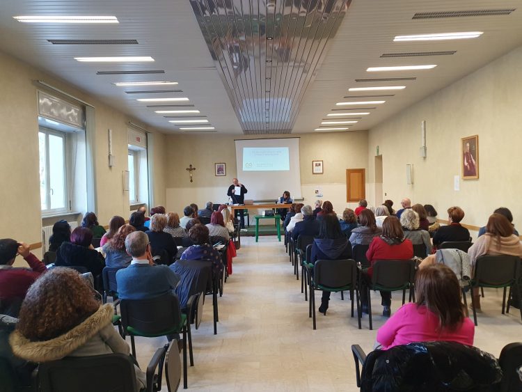 “GLI ABUSI NELLA CHIESA E NELLA SOCIETÀ”: CORSO SU TUTELA MINORI PER INSEGNANTI DI RELIGIONE