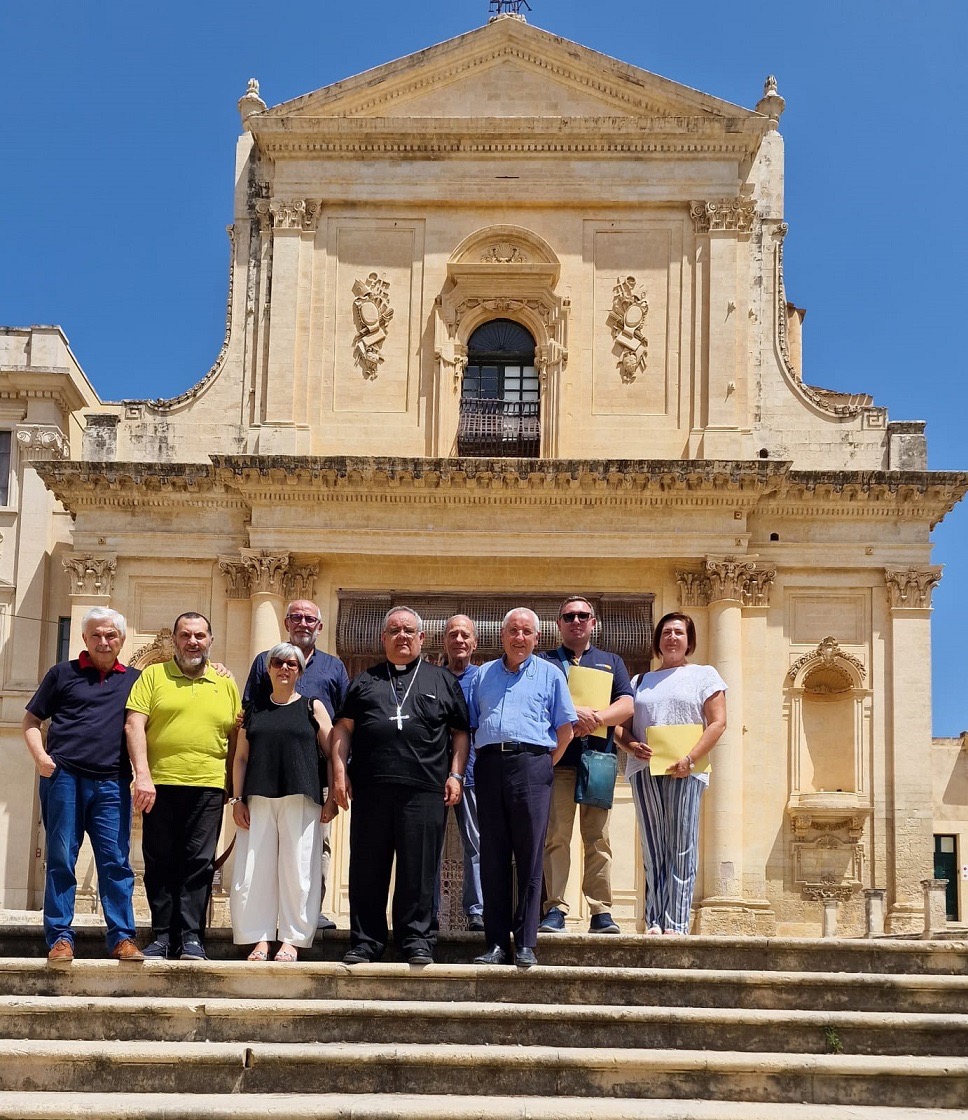 IL VESCOVO DELEGATO MONS. RUMEO INCONTRA IL DIRETTIVO DELLA CONSULTA REGIONALE DELLE AGGREGAZIONI LAICALI DI SICILIA