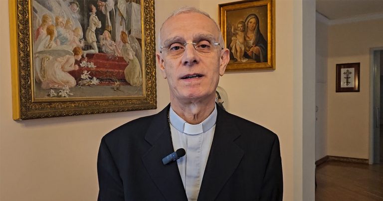 “LE FERITE DEL MONDO NELLE PIAGHE DI CRISTO RISORTO”: IL MESSAGGIO VIDEO DI PASQUA DEL PRESIDENTE DELLA CESI MONS. RASPANTI