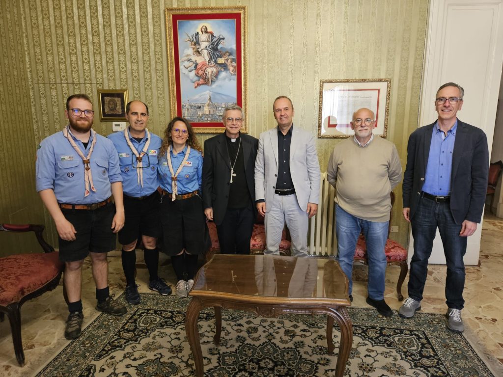 TERRENI E IMMOBILI DAL VESCOVO ALL’AGESCI ZONA DEI LAGHI: “GRATITUDINE E IMPEGNO”