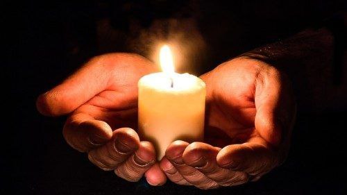 “PERCHÉ DALLE CENERI E DAL SANGUE RINASCA LA VITA”: MESSAGGIO DEGLI ARCIVESCOVI DI PALERMO E DI MONREALE PER L’UCCISIONE DI PAOLO TAORMINA