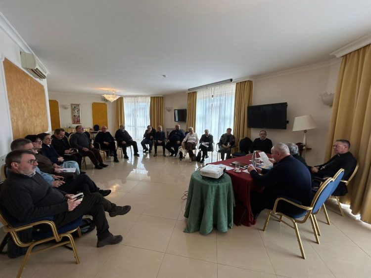 DA “LA VIA ITALIANA AL DIALOGO” ALLA NUOVA CHARTA OECUMENICA: INCONTRO DELLA COMMISSIONE REGIONALE AD ENNA