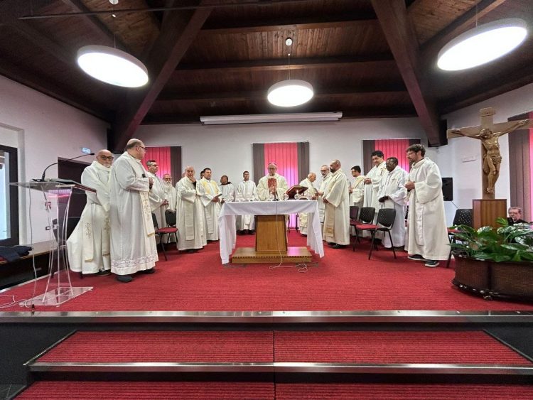 FESTA REGIONALE DELLA MISERICORDIA: A CALTANISSETTA CAPPELLANI DELLE CASE DI RECLUSIONE, OPERATORI, VOLONTARI E DETENUTI CON I LORO FAMILIARI