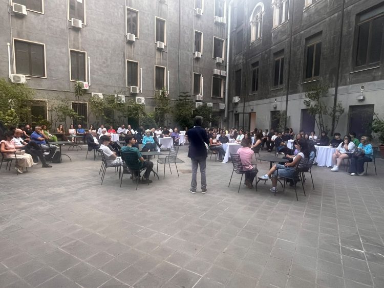 I “POETI SOCIALI” CHE DISEGNANO IL FUTURO DI CATANIA A PARTIRE DALLA SCUOLA