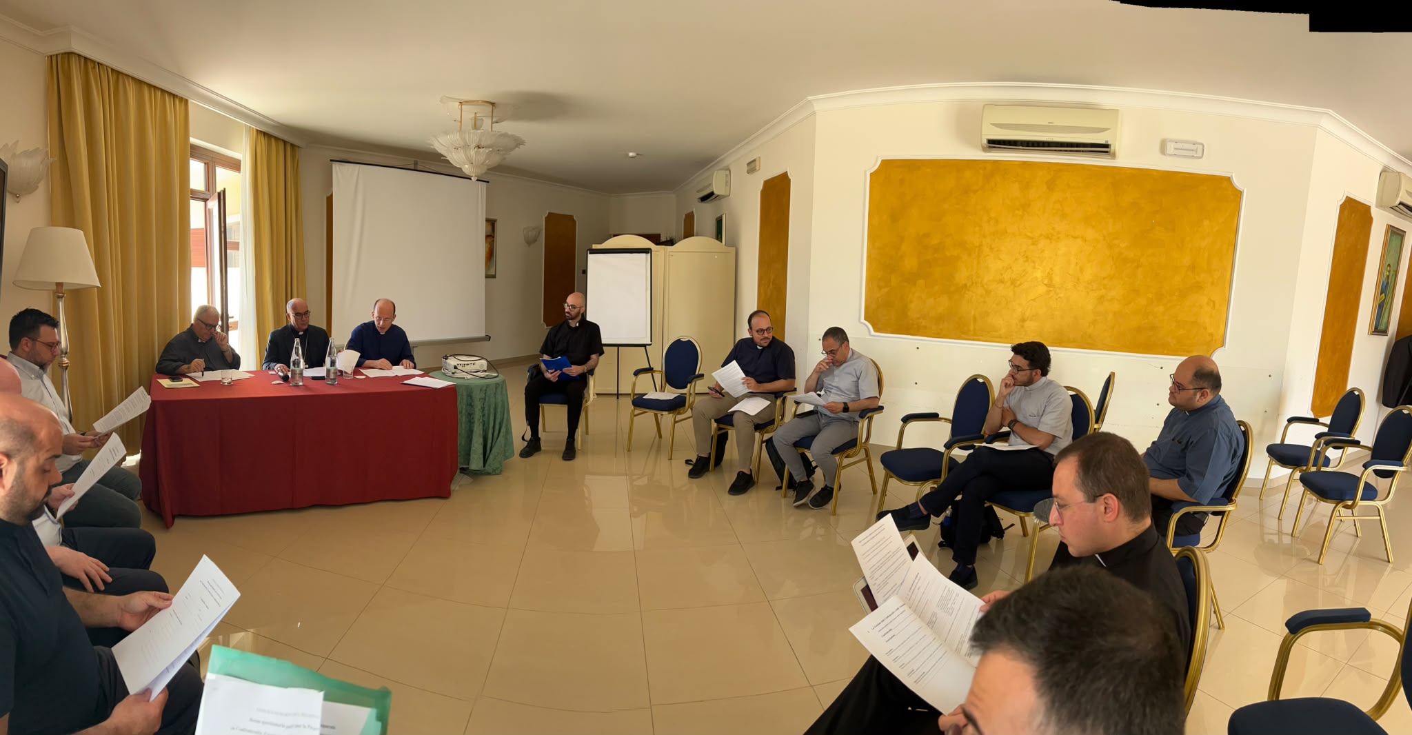 PROPRI DIOCESANI, CONFRATERNITE E MANIFESTAZIONI DI PIETÀ POPOLARE: AD ENNA SI RIUNISCE LA COMMISSIONE LITURGICA REGIONALE
