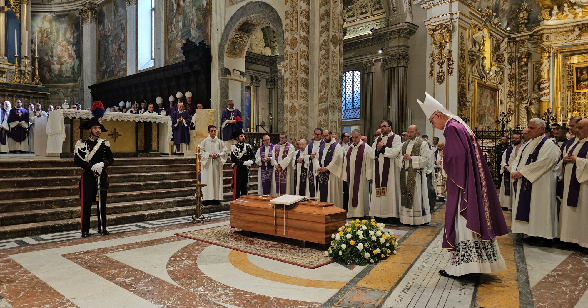 L’ULTIMO SALUTO AL CARD. PAOLO ROMEO: MESSA SOLENNE AD ACIREALE.